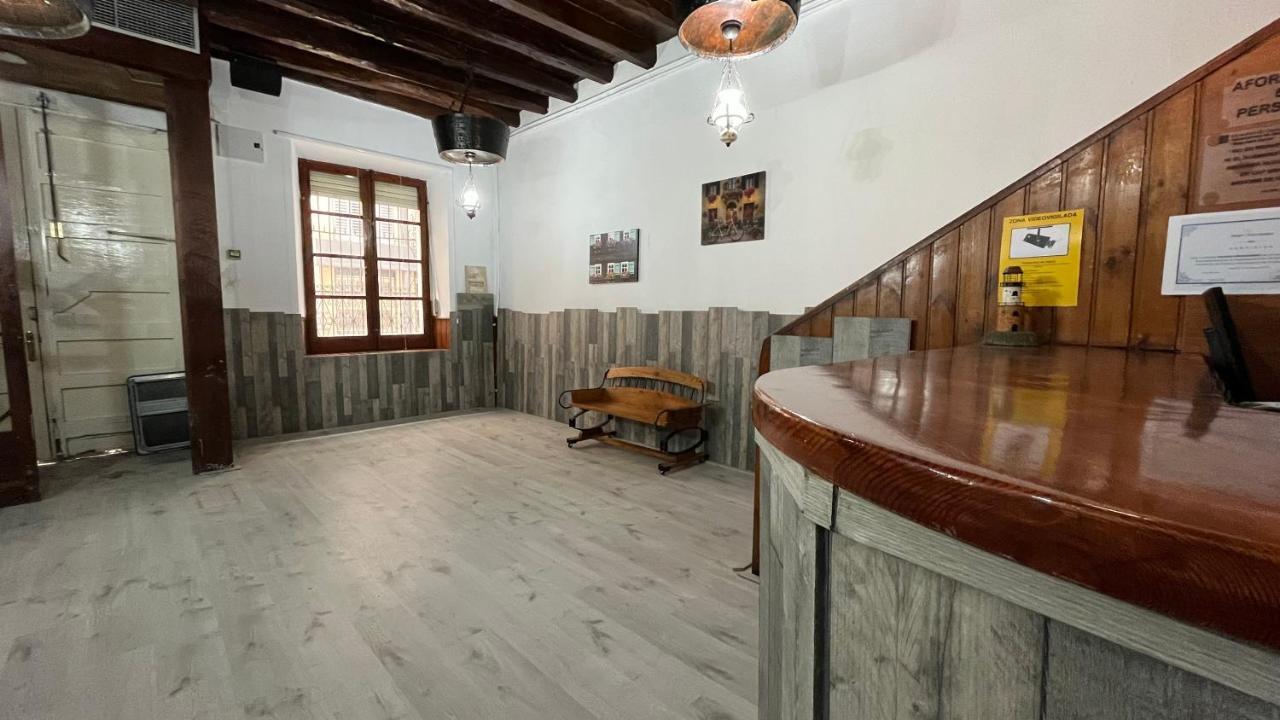 Hostal La Premsa Arenys de Mar Bagian luar foto